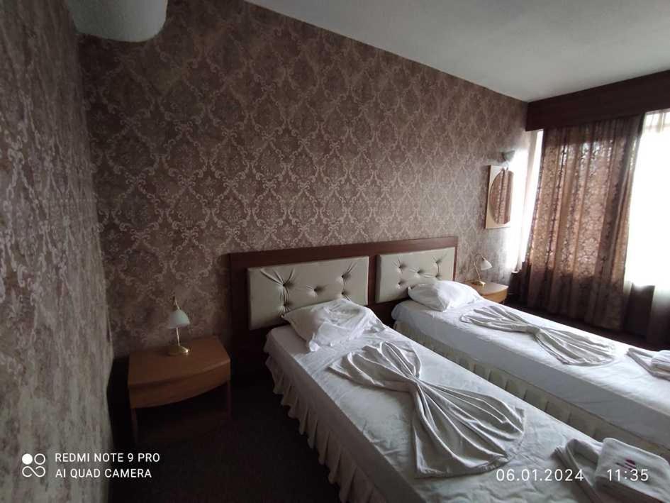 Хотел Казанлък Dış mekan fotoğraf