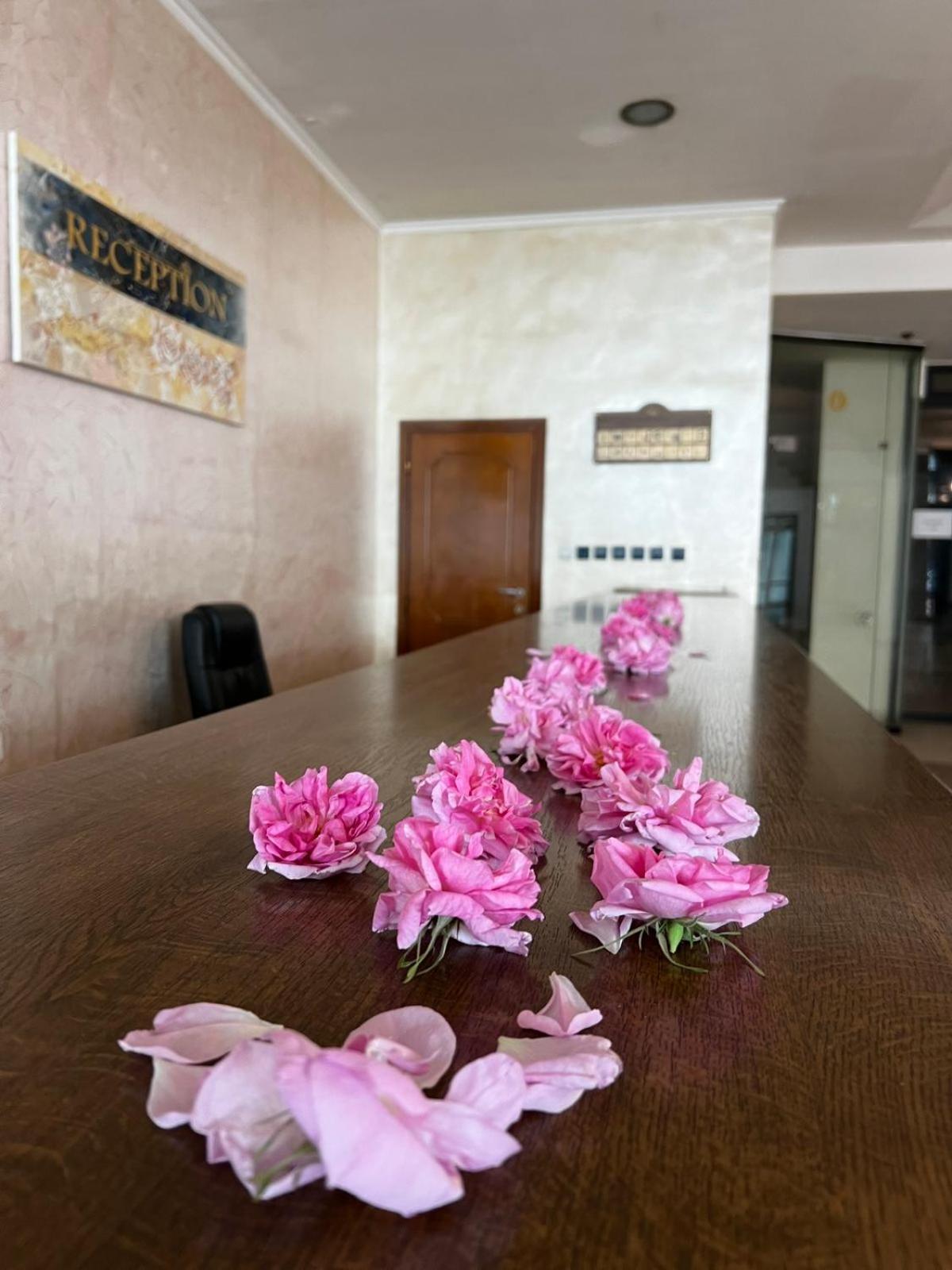 Хотел Казанлък Dış mekan fotoğraf